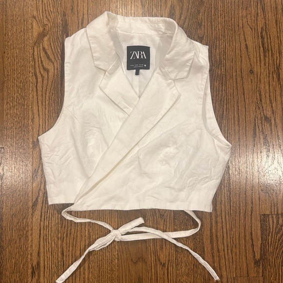 Zara Tops - Zara white Tailored linen blend wraparound vest cropped size medium